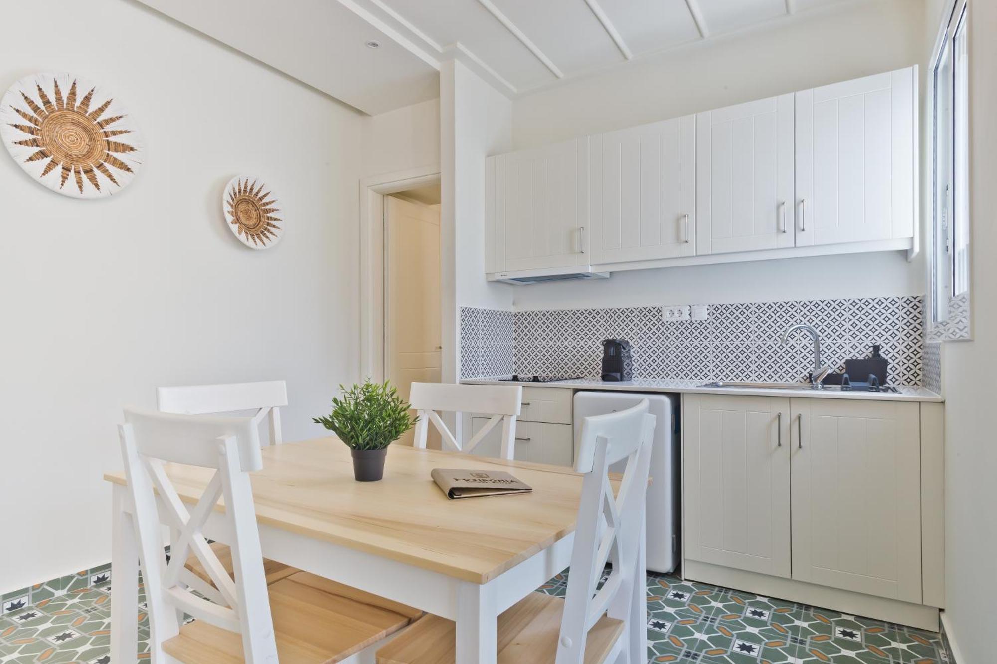 Posidonia Luxury Suites Karpathos Exteriör bild